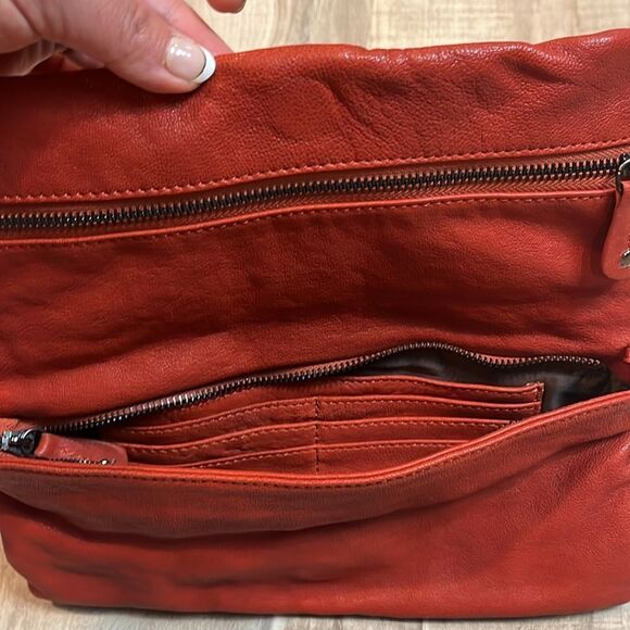 7Chi pocketbook leather tomato red folding purse missing strap - Picture 4 of 13
